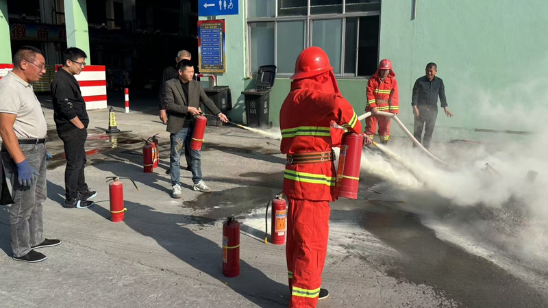 華通商貿糧油批發市場開展消防安全培訓演練